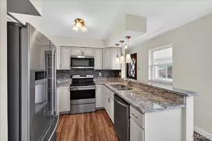 4353 Debra Kay Ln, Saint Louis, MO 63123 - Photo 13