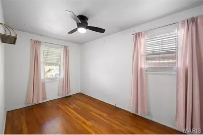 7305 Coronado Avenue, Saint Louis, MO 63116 - Photo 17