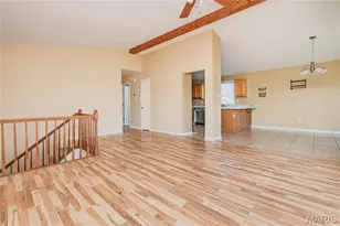 1607 Enwood Dr, Saint Peters, MO 63376 - Photo 5