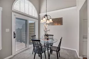 3016 Autumn Shores Dr, Maryland Heights, MO 63043 - Photo 9