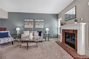 3016 Autumn Shores Dr, Maryland Heights, MO 63043 - Photo 7