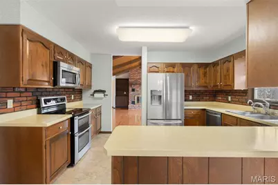 17 Stablestone Drive, Union, MO 63084 - Photo 9