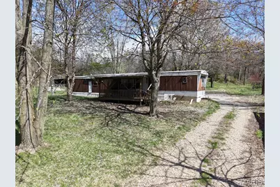1806 Robinson Avenue, Hannibal, MO 63401 - Photo 1