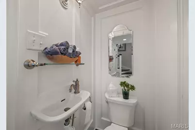 430 W Lockwood Avenue, Saint Louis, MO 63119 - Photo 25