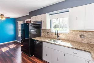 1912 High Cliff Dr, Fenton, MO 63026 - Photo 11