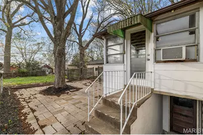 2483 Hartland Avenue, Saint Louis, MO 63114 - Photo 37