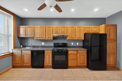 8215 Pennsylvania Avenue, Saint Louis, MO 63111 - Photo 29