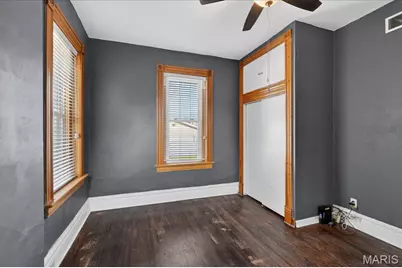 8215 Pennsylvania Avenue, Saint Louis, MO 63111 - Photo 27