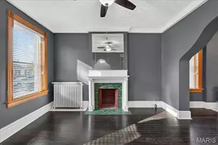 8215 Pennsylvania Ave, Saint Louis, MO 63111 - Photo 9