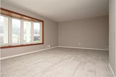 4961 Brookton Way, Saint Louis, MO 63128 - Photo 3