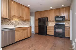 4961 Brookton Way, Saint Louis, MO 63128 - Photo 7