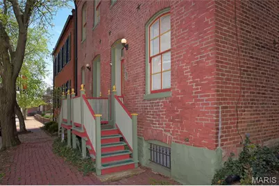 1226 Sidney Street, Saint Louis, MO 63104 - Photo 1