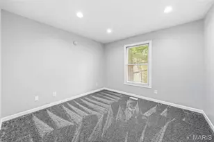 2 Tarpon Ct, Florissant, MO 63033 - Photo 29