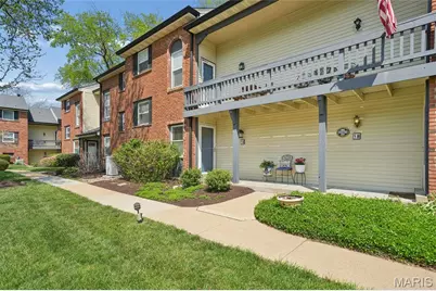 16 Conway Cove Drive, Chesterfield, MO 63017 - Photo 33