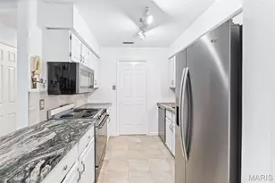 11212 Gravois Rd, Sappington, MO 63126 - Photo 17