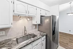 11212 Gravois Rd, Sappington, MO 63126 - Photo 9