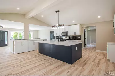 13123 Dartagnan Court, Creve Coeur, MO 63141 - Photo 7