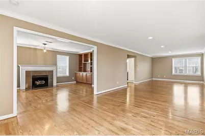 6247 Rosebury Avenue #3, Saint Louis, MO 63105 - Photo 3