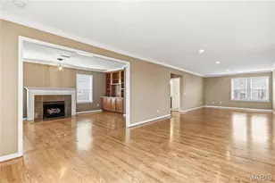 6247 Rosebury Ave, Saint Louis, MO 63105 - Photo 3