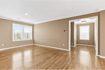 6247 Rosebury Avenue #3, Saint Louis, MO 63105 - Photo 5