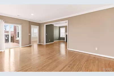 6247 Rosebury Avenue #3, Saint Louis, MO 63105 - Photo 11