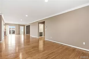 6247 Rosebury Ave, Saint Louis, MO 63105 - Photo 7