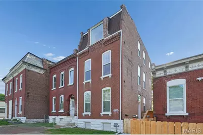 3706 Iowa Avenue, Saint Louis, MO 63118 - Photo 1