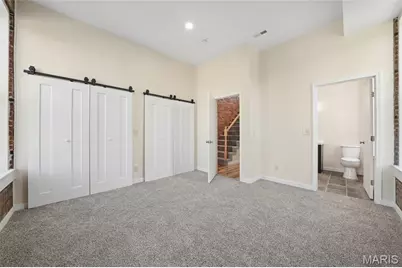 3706 Iowa Avenue, Saint Louis, MO 63118 - Photo 15