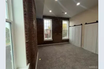 3706 Iowa Avenue, Saint Louis, MO 63118 - Photo 15