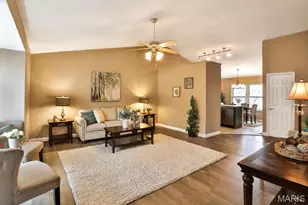 853 Crescent Ridge, Valley Park, MO 63088 - Photo 5