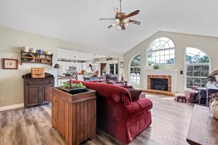 3193 Moss Pointe Dr, Saint Charles, MO 63303 - Photo 7