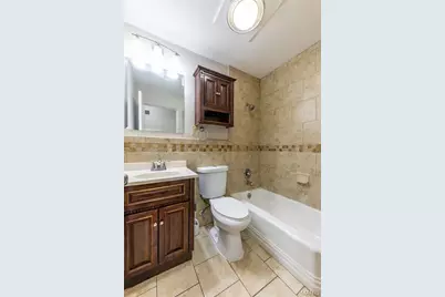 1665 Horseshoe Drive, Florissant, MO 63033 - Photo 9