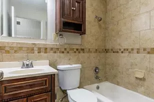 1665 Horseshoe Dr, Florissant, MO 63033 - Photo 9