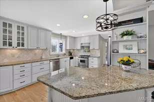 14318 Valley Meadow Ct E, Chesterfield, MO 63017 - Photo 25