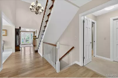 14318 Valley Meadow Court E, Chesterfield, MO 63017 - Photo 15