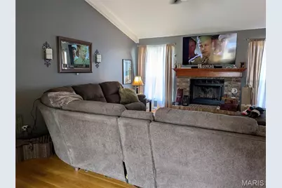 1208 Colby Drive, Saint Peters, MO 63376 - Photo 3