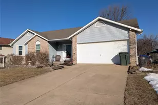 1208 Colby Dr, Saint Peters, MO 63376 - Photo 1