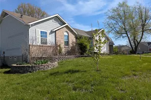 1208 Colby Dr, Saint Peters, MO 63376 - Photo 1