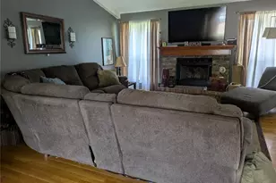 1208 Colby Dr, Saint Peters, MO 63376 - Photo 3