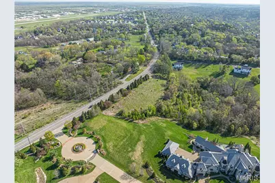 302 Wardenburg Farms Drive, Wildwood, MO 63005 - Photo 5