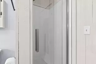 205 E 8th St, Hermann, MO 65041 - Photo 29