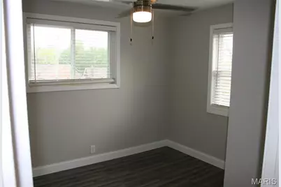 515 Kingston Drive, Saint Louis, MO 63125 - Photo 15