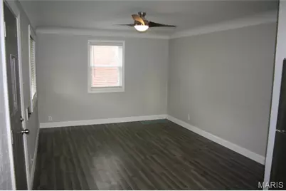 515 Kingston Drive, Saint Louis, MO 63125 - Photo 7