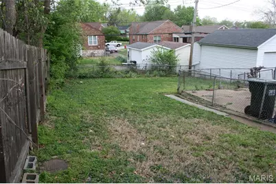 515 Kingston Drive, Saint Louis, MO 63125 - Photo 5