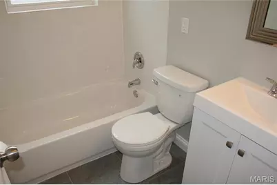 515 Kingston Drive, Saint Louis, MO 63125 - Photo 19