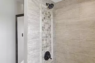 5250 Wilson Ave, Saint Louis, MO 63110 - Photo 33