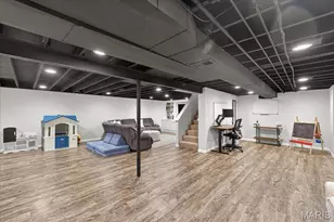 365 Palermo Dr, Ballwin, MO 63021 - Photo 21