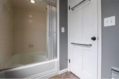 10 Kings Pond Road, Glendale, MO 63122 - Photo 21