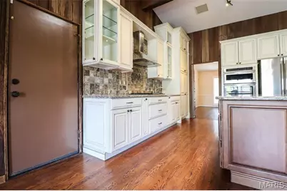 10 Kings Pond Road, Glendale, MO 63122 - Photo 15