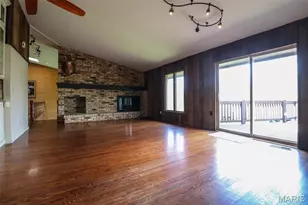 10 Kings Pond Rd, Glendale, MO 63122 - Photo 11